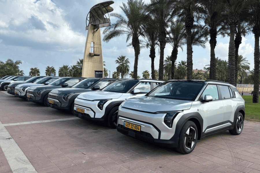 EV3 - קרוסאובר חשמלי